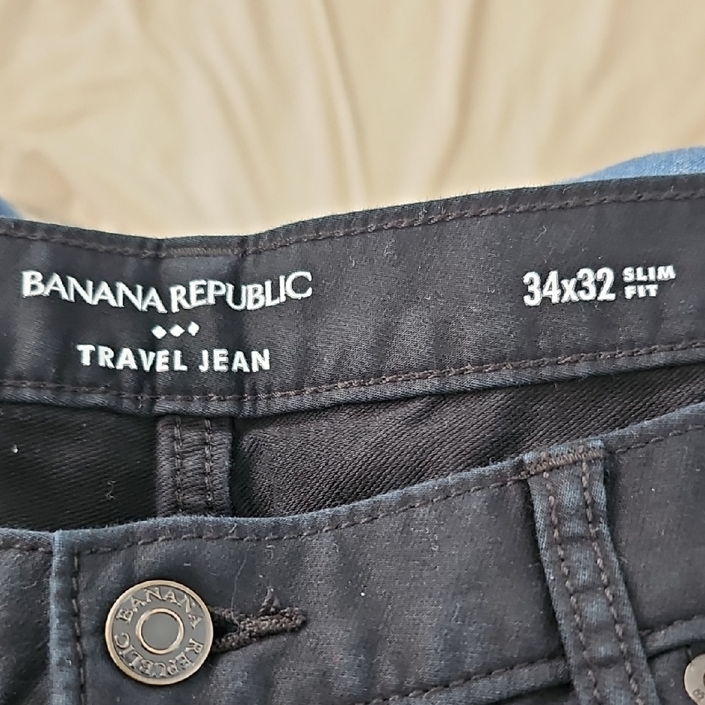 Banana Republic Men's Black Travel Jeans - Picture 4 of 5